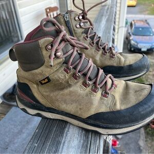 Teva Men's Hiking Boots